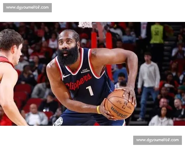 生死第七战快船灰熊巅峰对决谁能挺进下一轮季后赛篮球史诗之夜见证强者意志